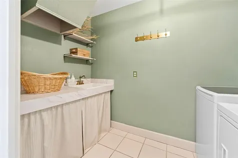 3201 NW 58th Boulevard Gainesville FL 32606