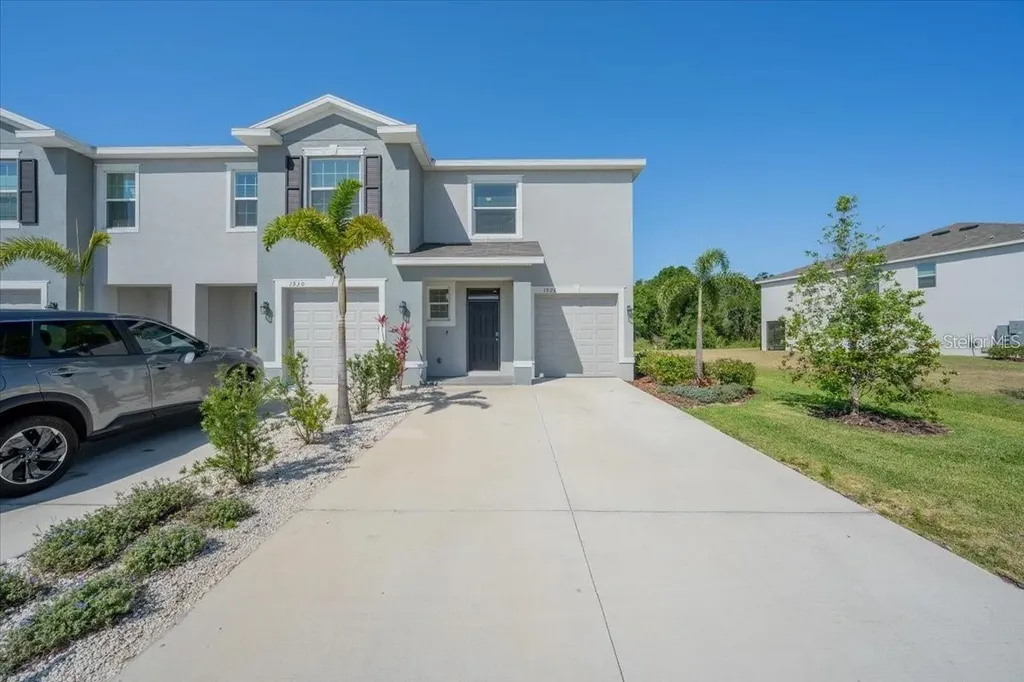 1926 Pleasant Maple Court Bradenton FL 34211