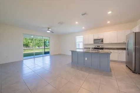1926 Pleasant Maple Court Bradenton FL 34211