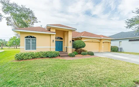 12124 94th Way Largo FL 33773