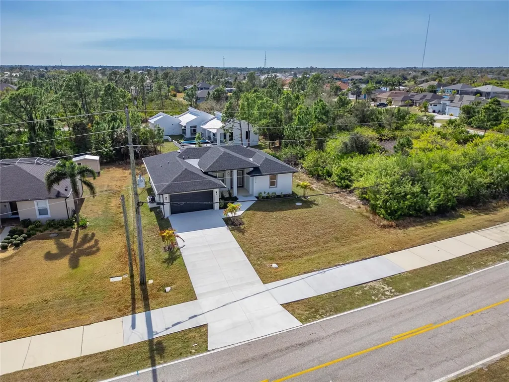 14242 Ingraham Boulevard Port Charlotte FL 33981