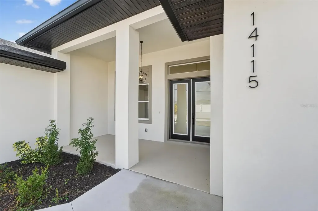 14242 Ingraham Boulevard Port Charlotte FL 33981