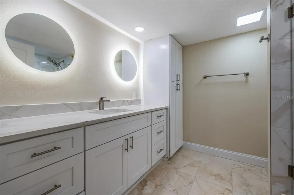 1400 Gulf Boulevard Clearwater Beach FL 33767