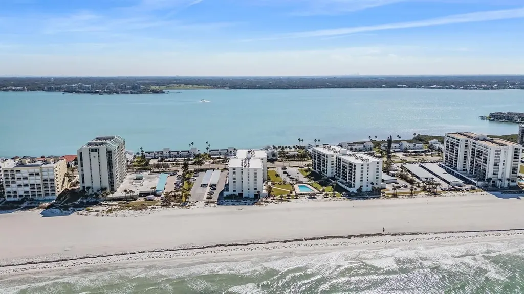 1400 Gulf Boulevard Clearwater Beach FL 33767