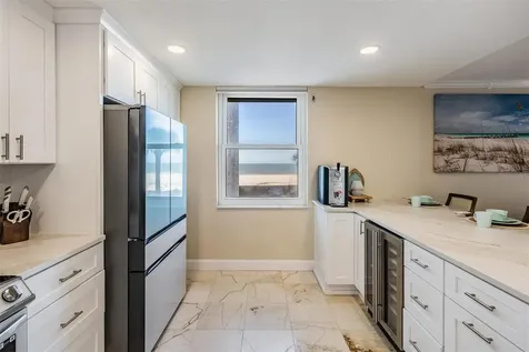 1400 Gulf Boulevard Clearwater Beach FL 33767