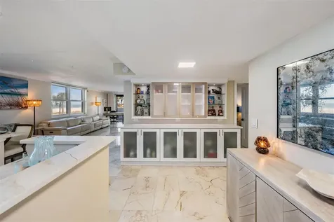 1400 Gulf Boulevard Clearwater Beach FL 33767