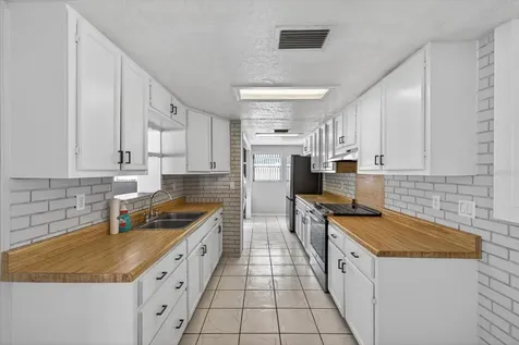 8634 Velvet Drive Port Richey FL 34668