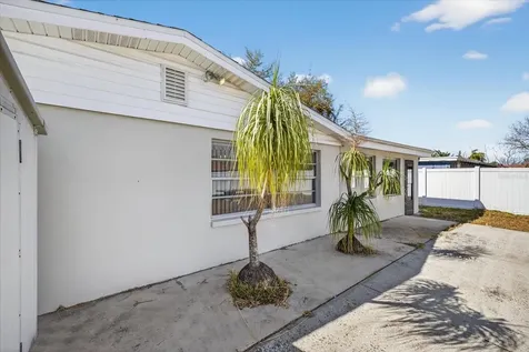 8634 Velvet Drive Port Richey FL 34668