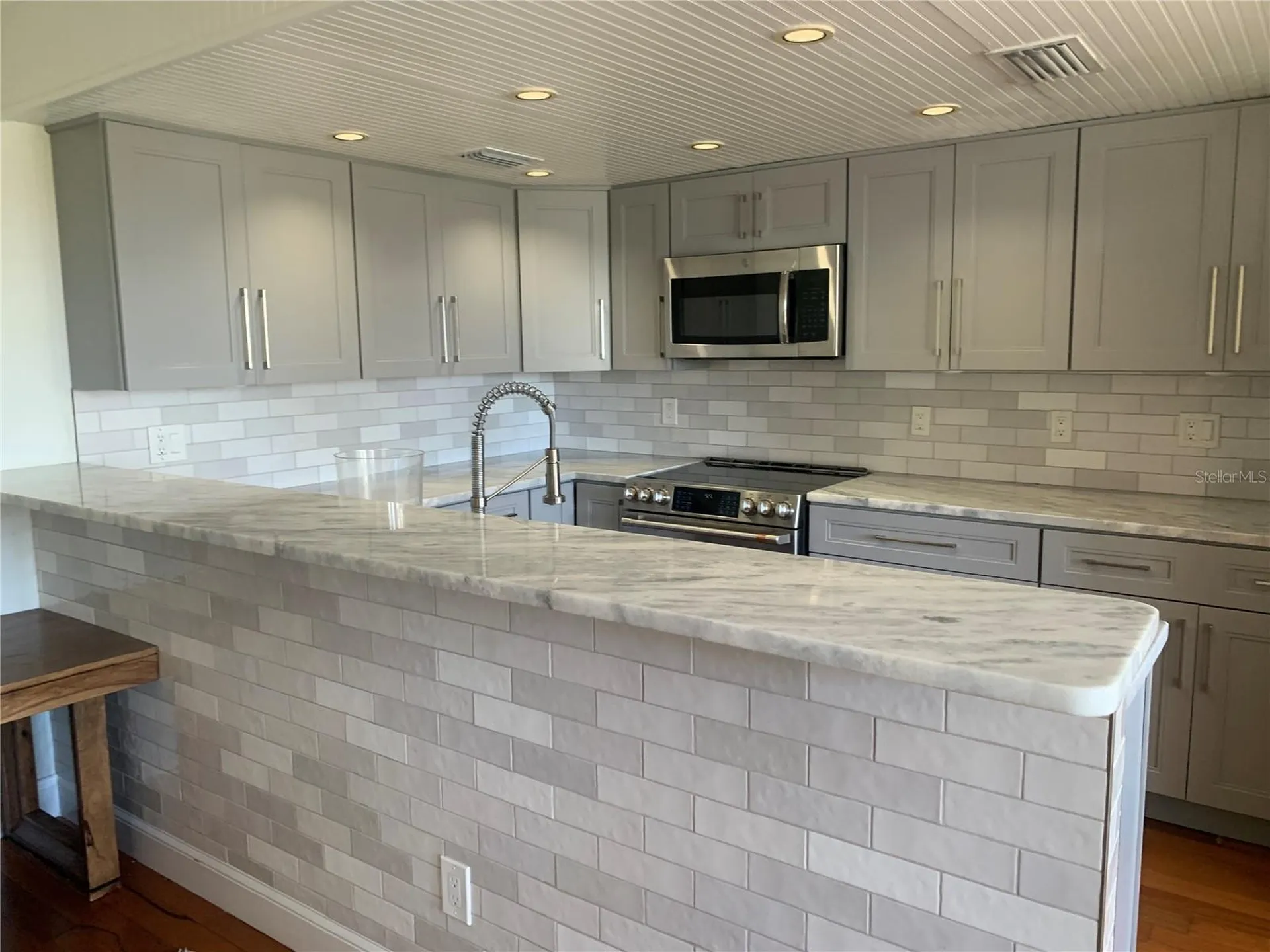 1125 Pinellas Bayway S St Petersburg FL 33715