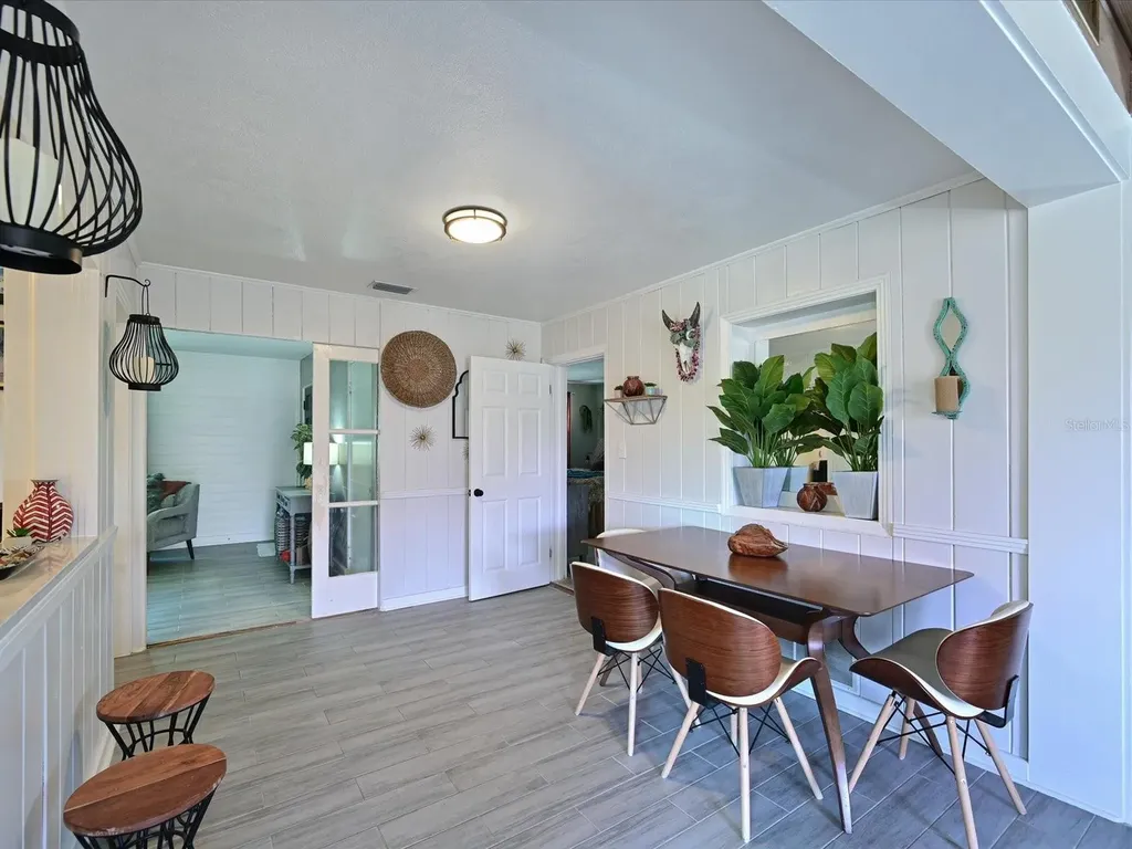 3307 3rd Avenue W Bradenton FL 34205