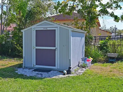 3307 3rd Avenue W Bradenton FL 34205