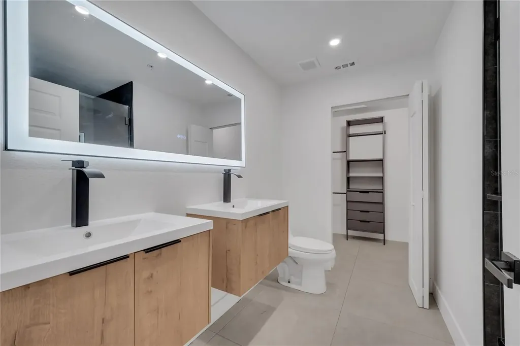 6593 Queens Borough Avenue Orlando FL 32835