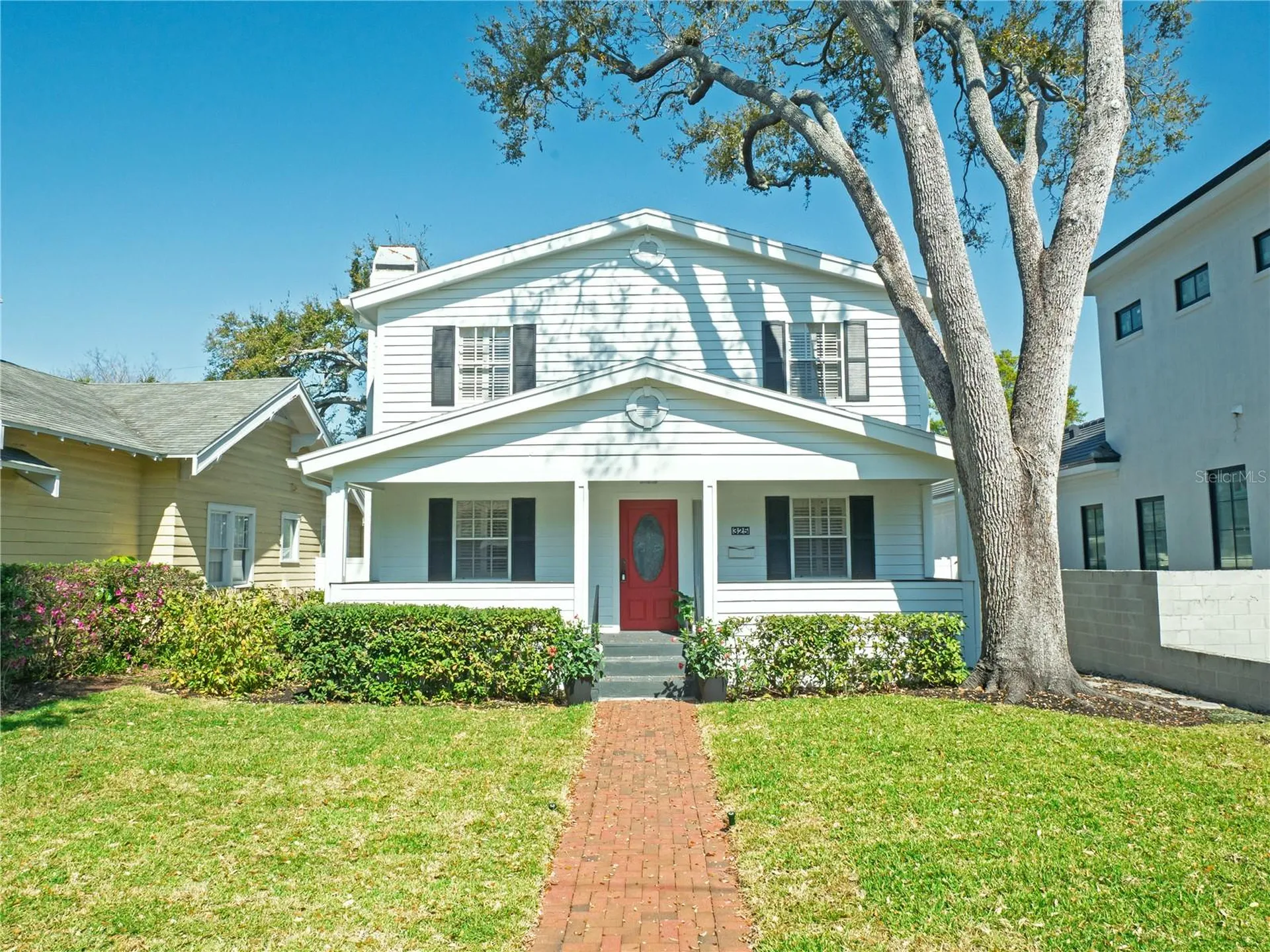 325 17th Avenue NE St Petersburg FL 33704