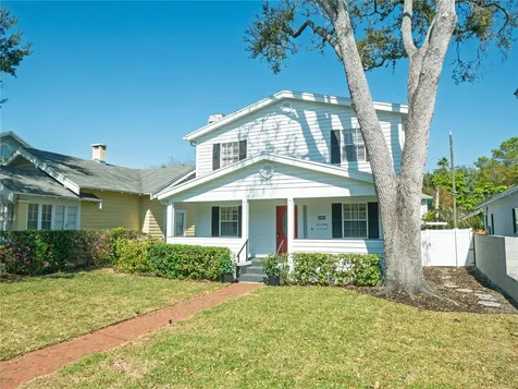 325 17th Avenue NE St Petersburg FL 33704