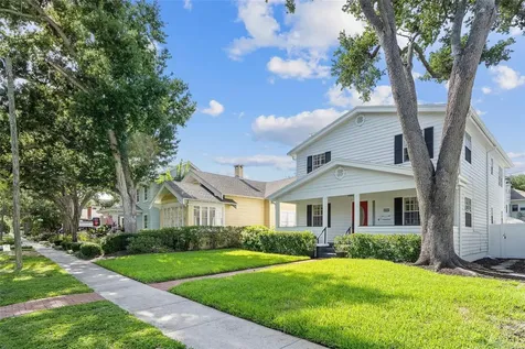 325 17th Avenue NE St Petersburg FL 33704
