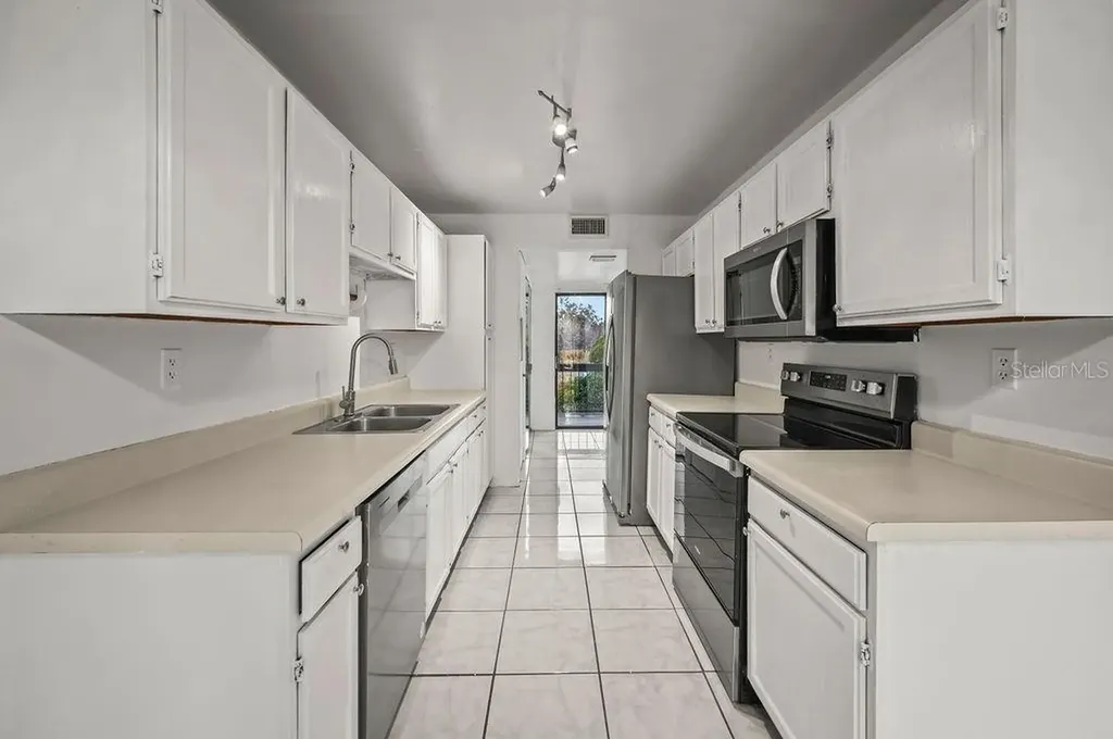 4519 Tower Pine Road Orlando FL 32839