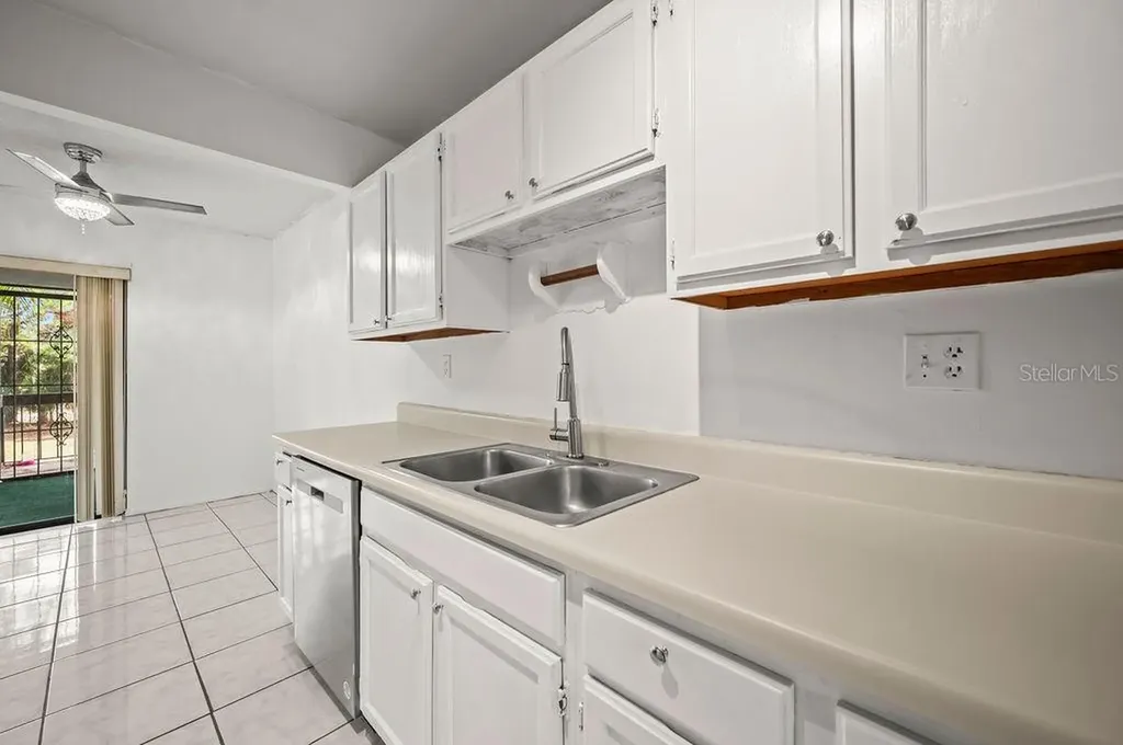 4519 Tower Pine Road Orlando FL 32839