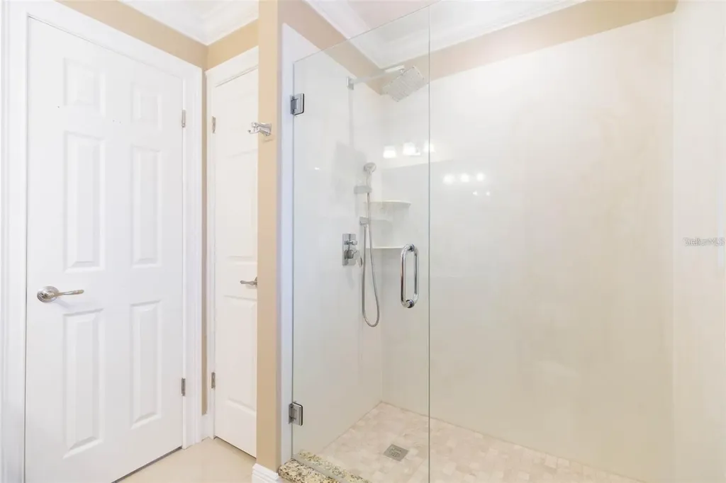 6512 Manila Palm Way Apollo Beach FL 33572