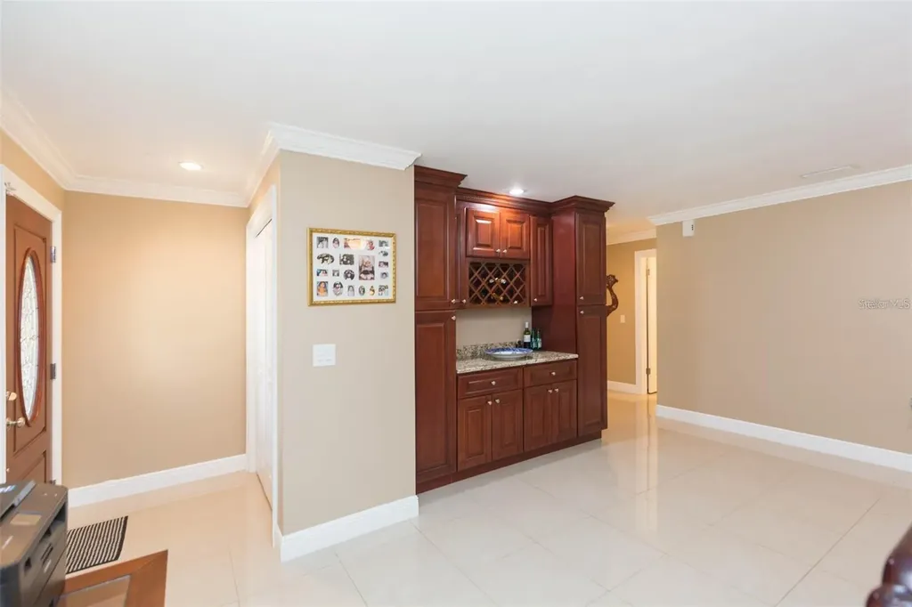 6512 Manila Palm Way Apollo Beach FL 33572