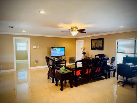 6512 Manila Palm Way Apollo Beach FL 33572