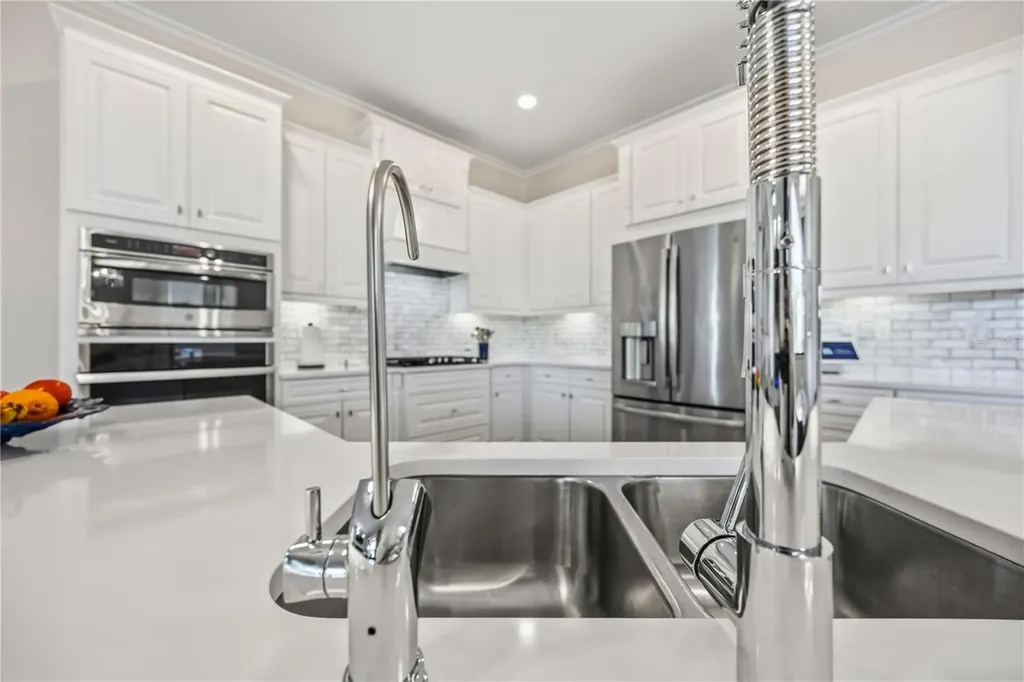 5641 Arnie Loop Bradenton FL 34211