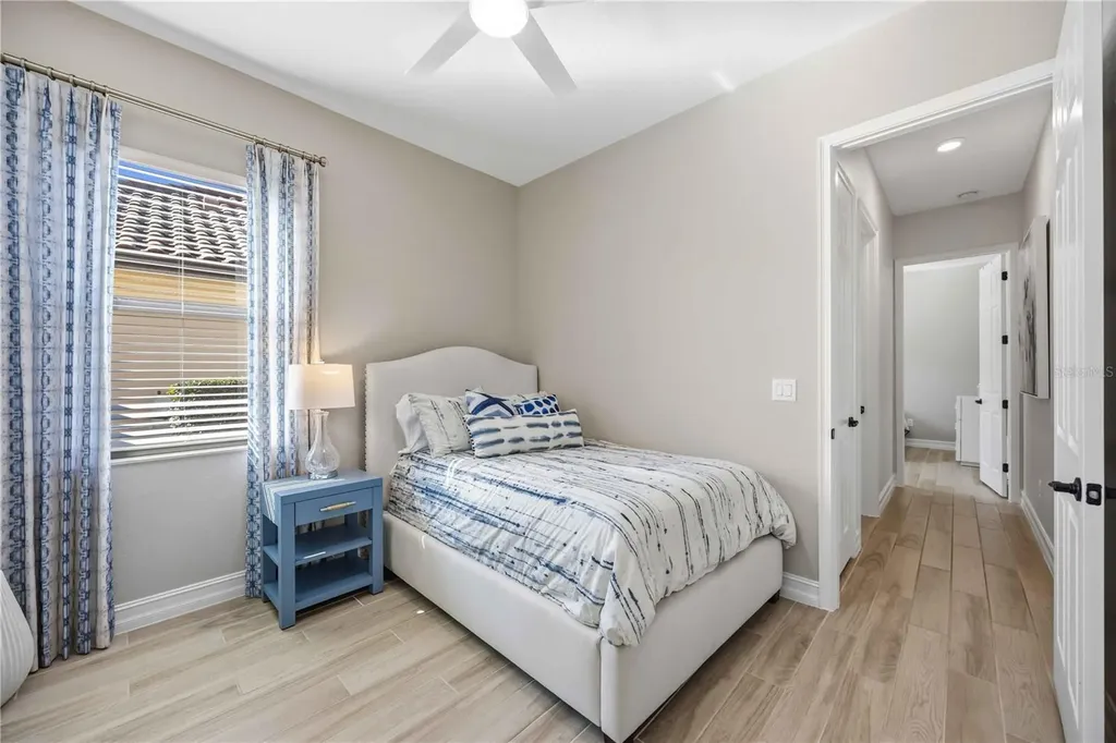 5641 Arnie Loop Bradenton FL 34211