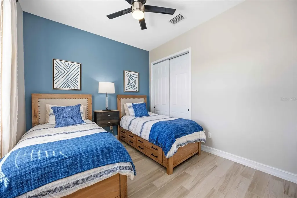 5641 Arnie Loop Bradenton FL 34211