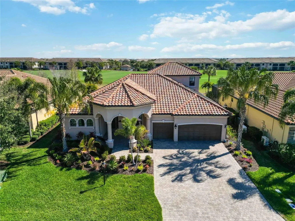 5641 Arnie Loop Bradenton FL 34211