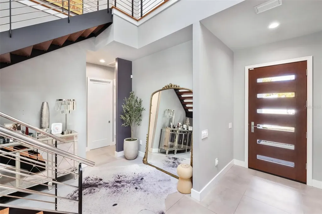 1732 Shoreland Drive Sarasota FL 34239