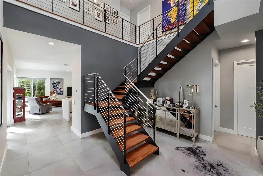 1732 Shoreland Drive Sarasota FL 34239