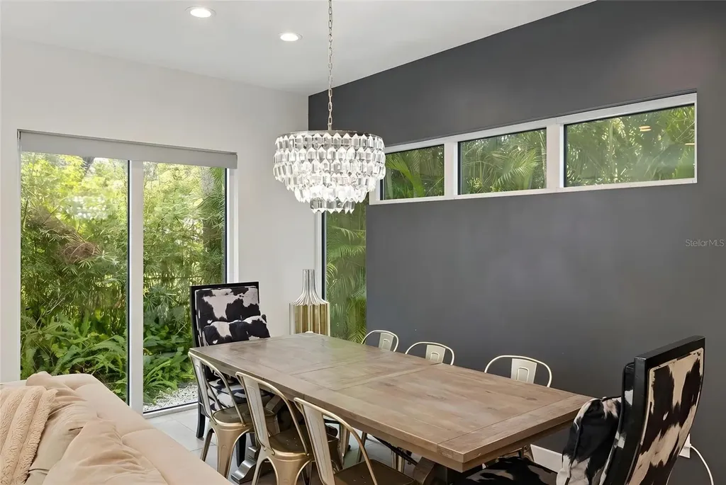 1732 Shoreland Drive Sarasota FL 34239