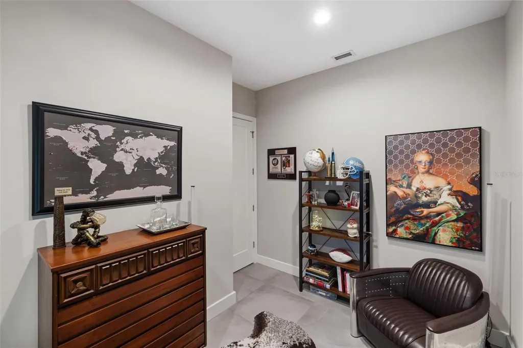 1732 Shoreland Drive Sarasota FL 34239