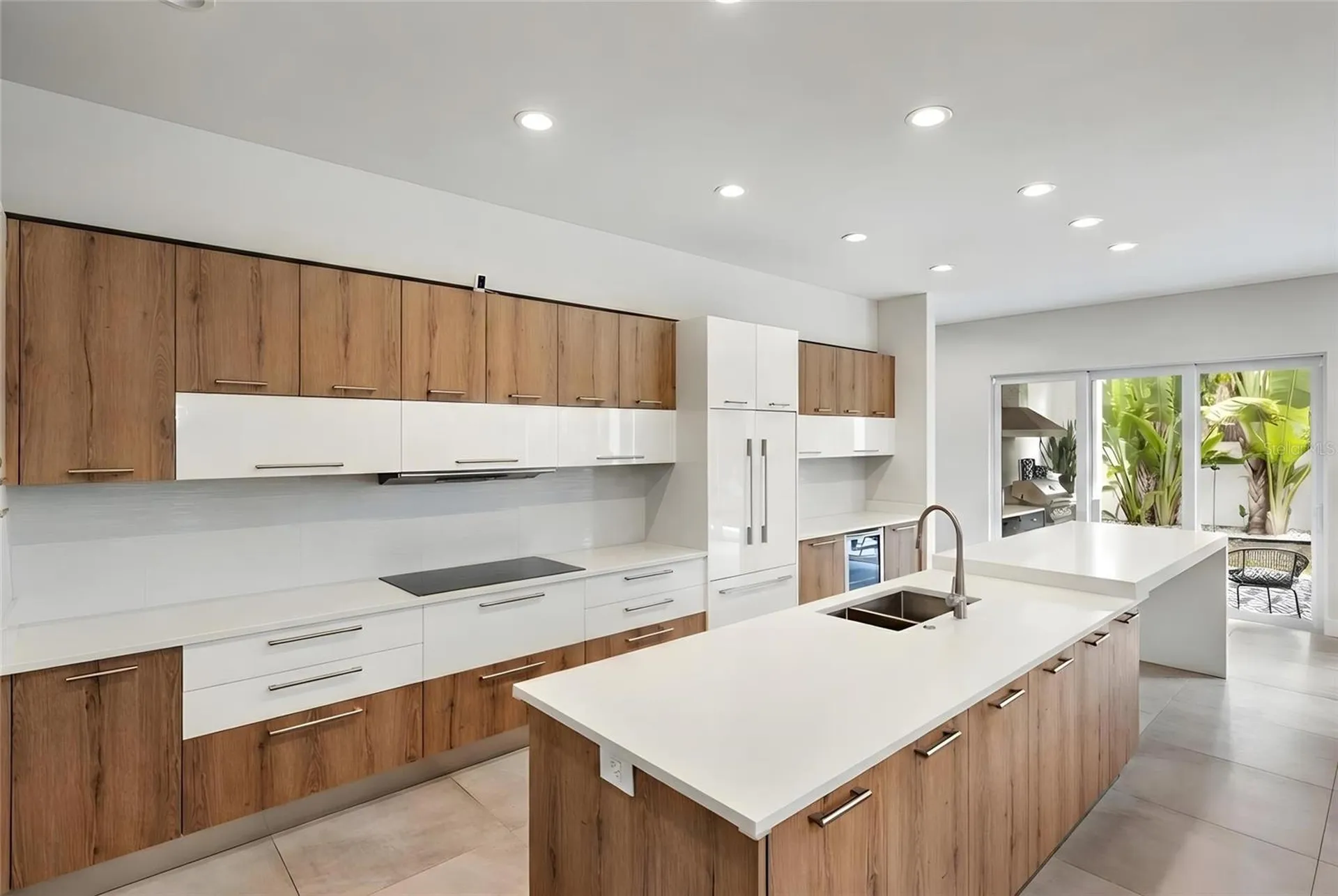 1732 Shoreland Drive Sarasota FL 34239