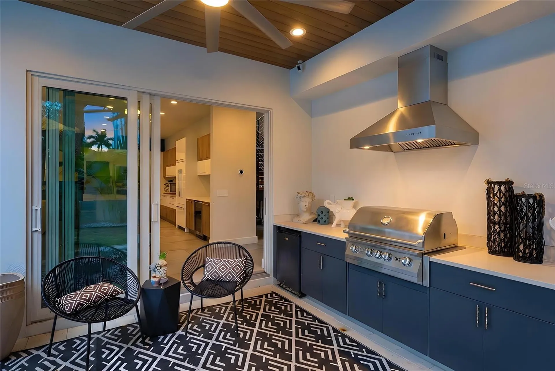 1732 Shoreland Drive Sarasota FL 34239