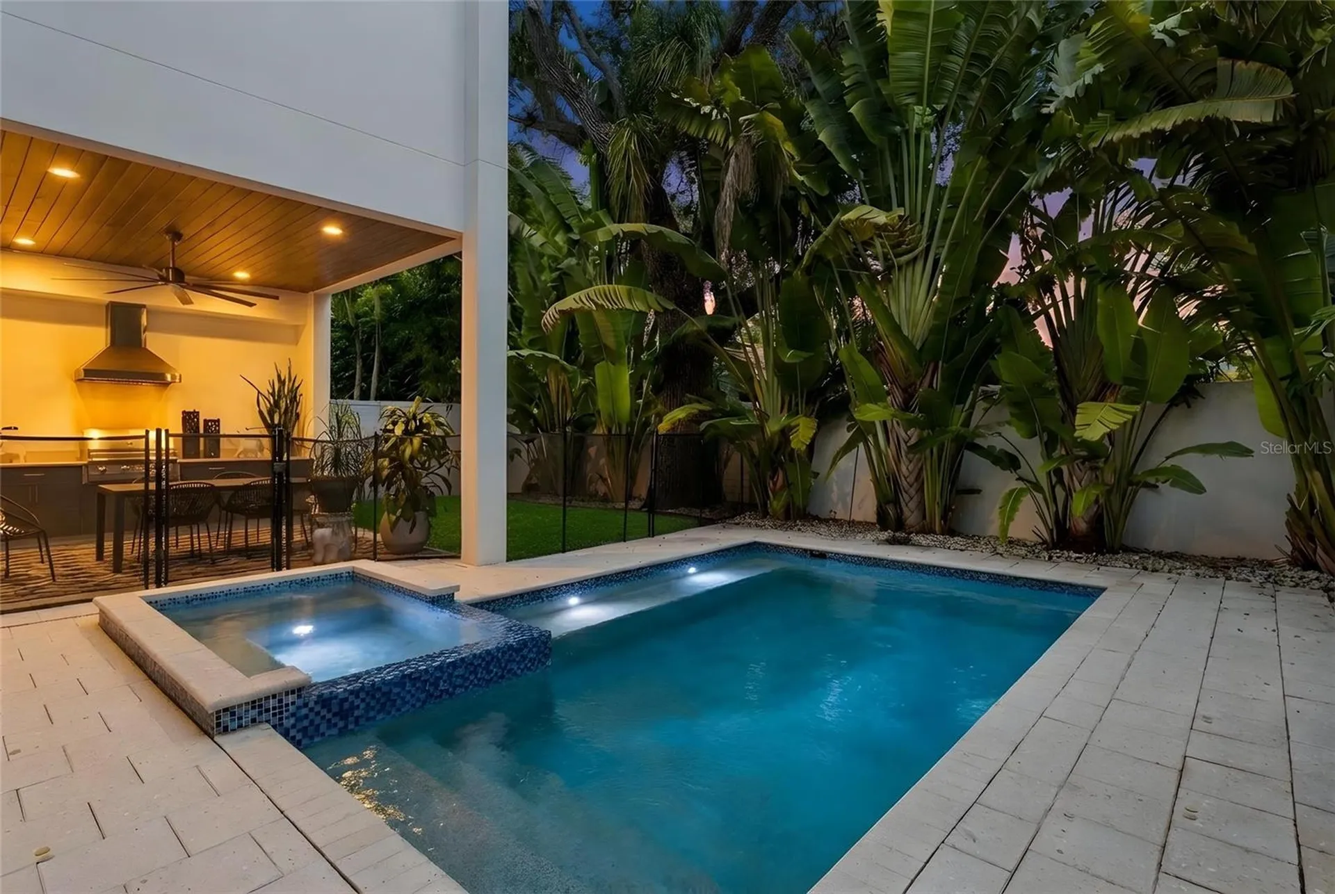 1732 Shoreland Drive Sarasota FL 34239