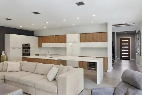 1732 Shoreland Drive Sarasota FL 34239
