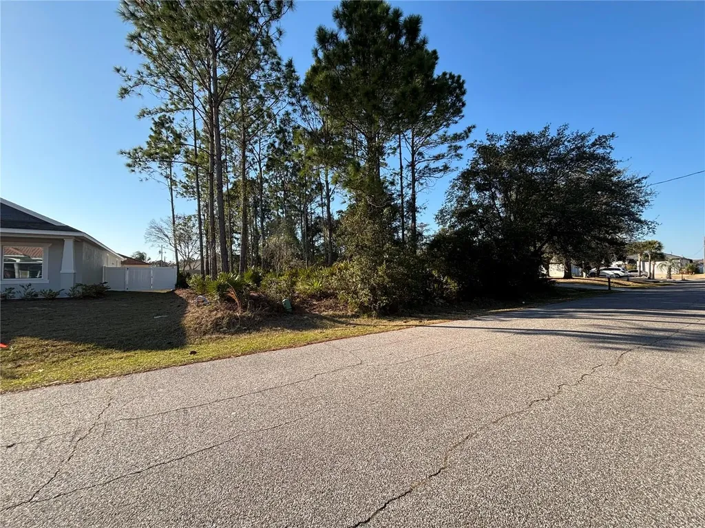 6 Flint Hill Lane Palm Coast FL 32137