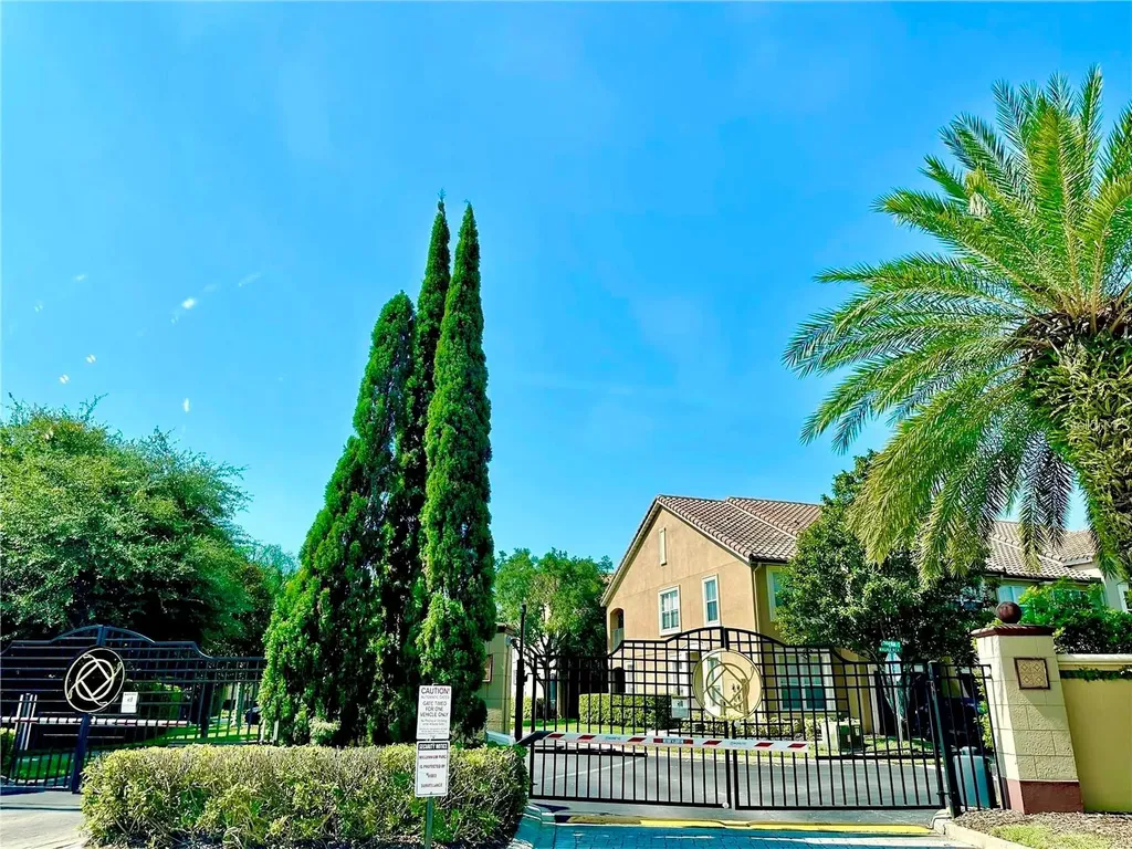 3642 Mauna Kea Street Orlando FL 32839