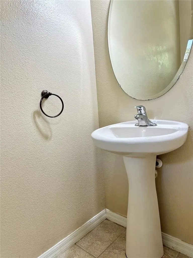 3642 Mauna Kea Street Orlando FL 32839