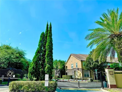 3642 Mauna Kea Street Orlando FL 32839