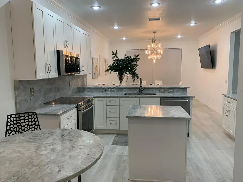 4608 56th Terrace E Bradenton FL 34203