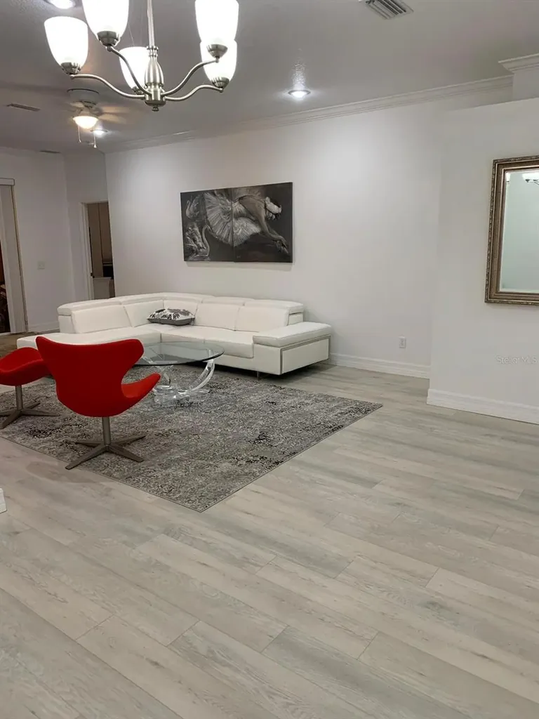 4608 56th Terrace E Bradenton FL 34203