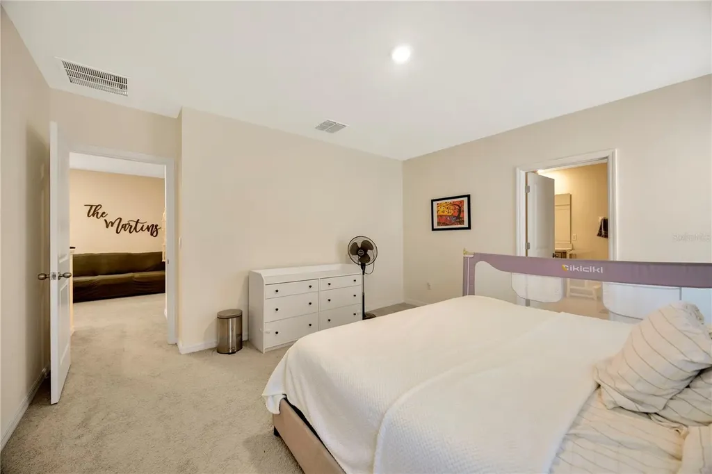 5674 Banbury Ridge Run Wesley Chapel FL 33545