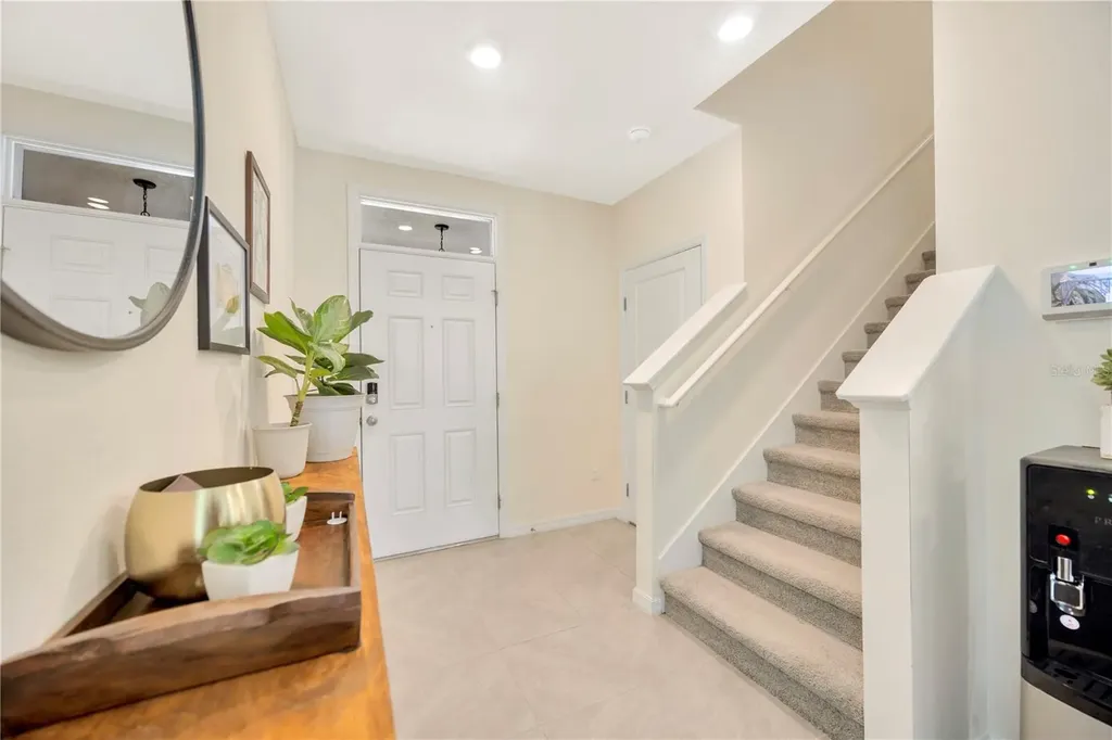 5674 Banbury Ridge Run Wesley Chapel FL 33545