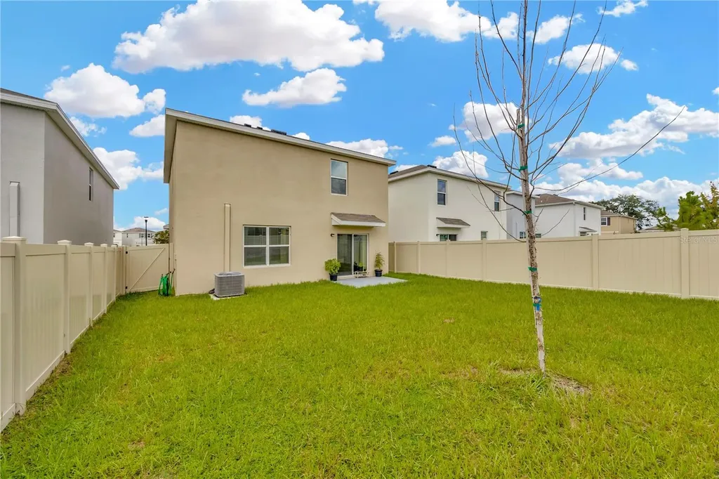 5674 Banbury Ridge Run Wesley Chapel FL 33545