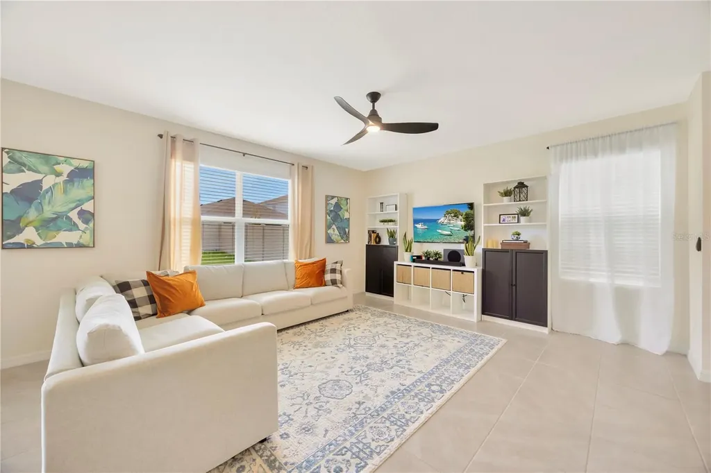 5674 Banbury Ridge Run Wesley Chapel FL 33545