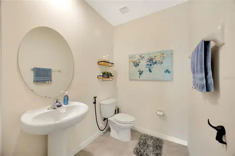 5674 Banbury Ridge Run Wesley Chapel FL 33545