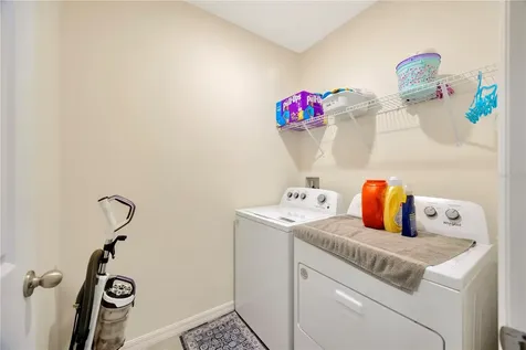 5674 Banbury Ridge Run Wesley Chapel FL 33545