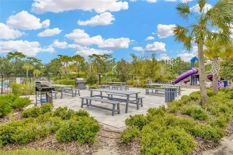5674 Banbury Ridge Run Wesley Chapel FL 33545