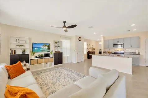 5674 Banbury Ridge Run Wesley Chapel FL 33545